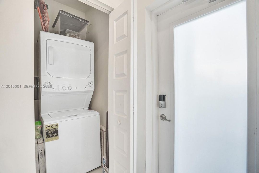 Recently Sold: $500,000 (3 beds, 2 baths, 1129 Square Feet)
