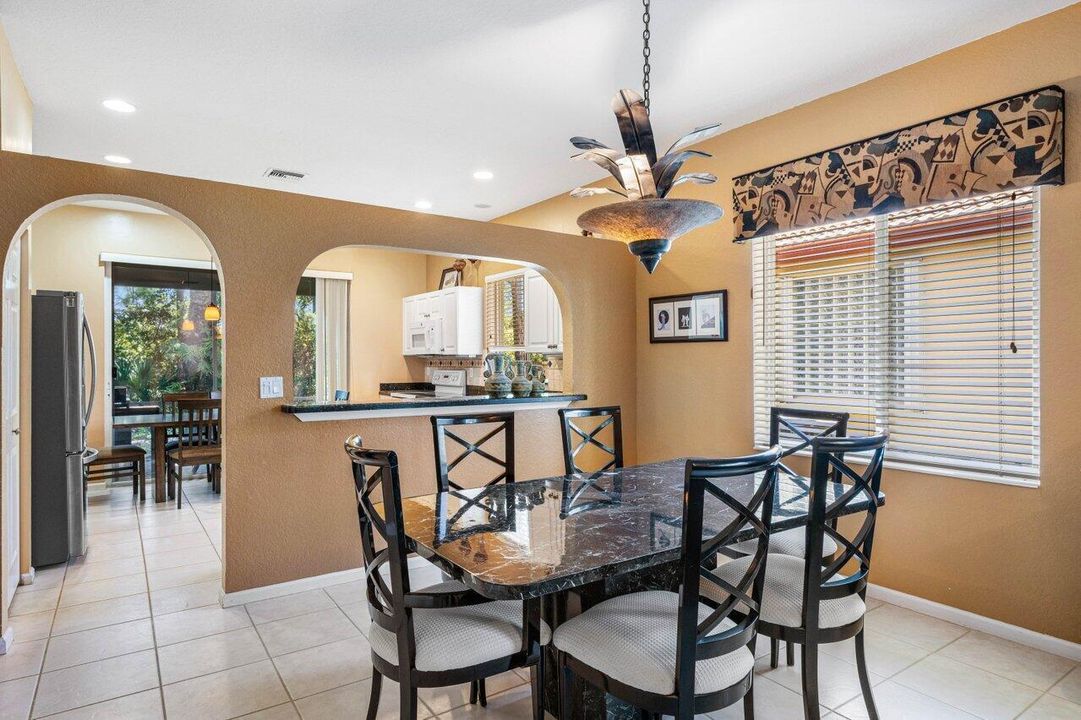 010-8192BrindisiLane-BoyntonBeach-FL-334