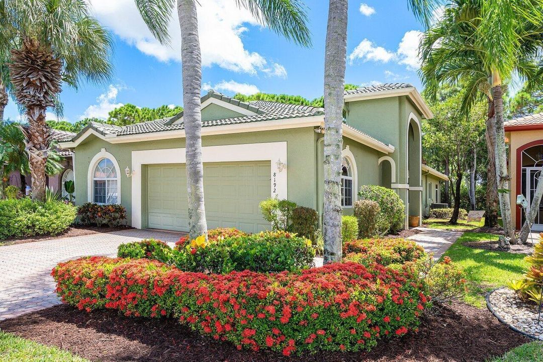 002-8192BrindisiLane-BoyntonBeach-FL-334