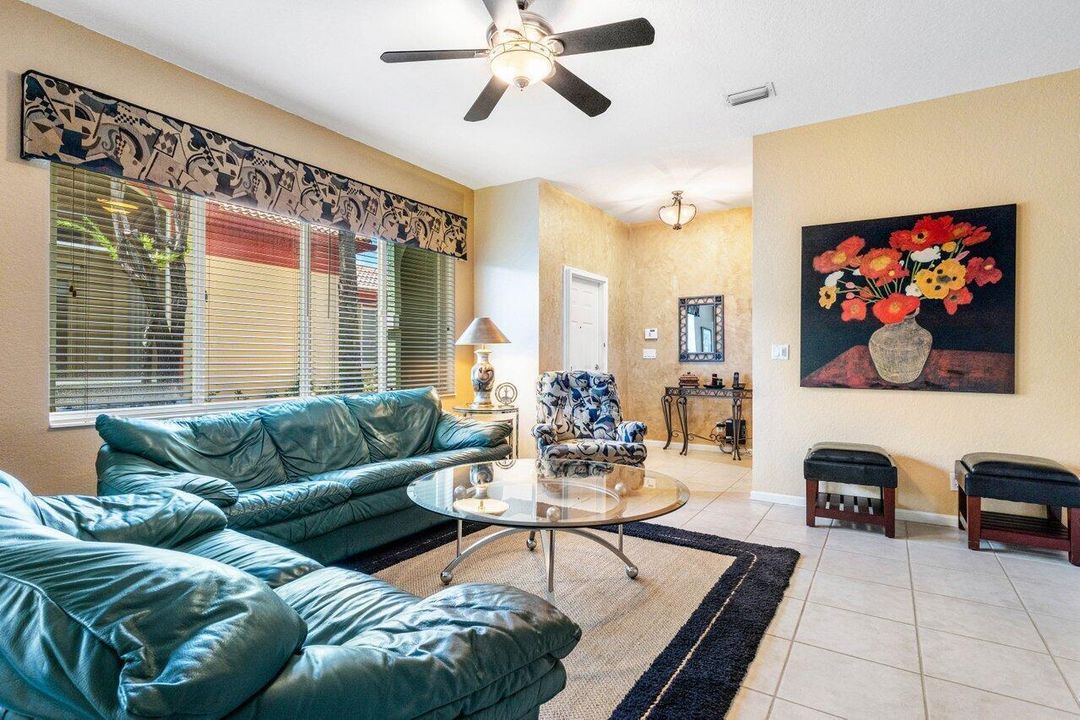 008-8192BrindisiLane-BoyntonBeach-FL-334