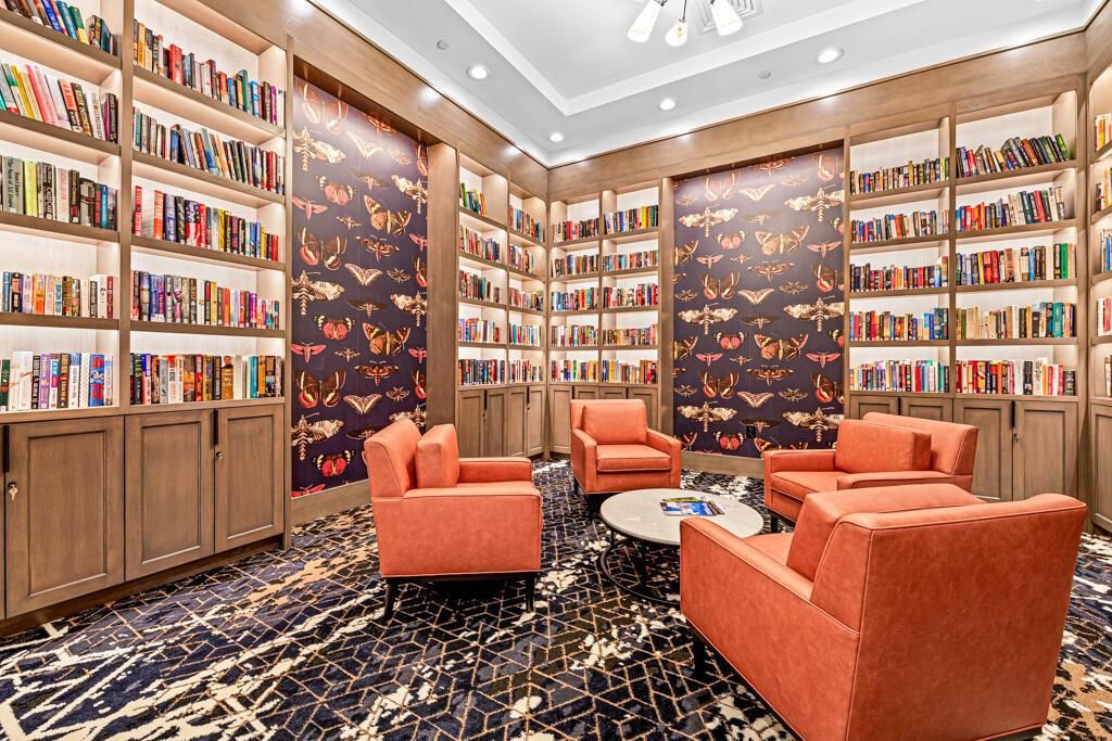 22 CLUBHOUSE LIBRARY