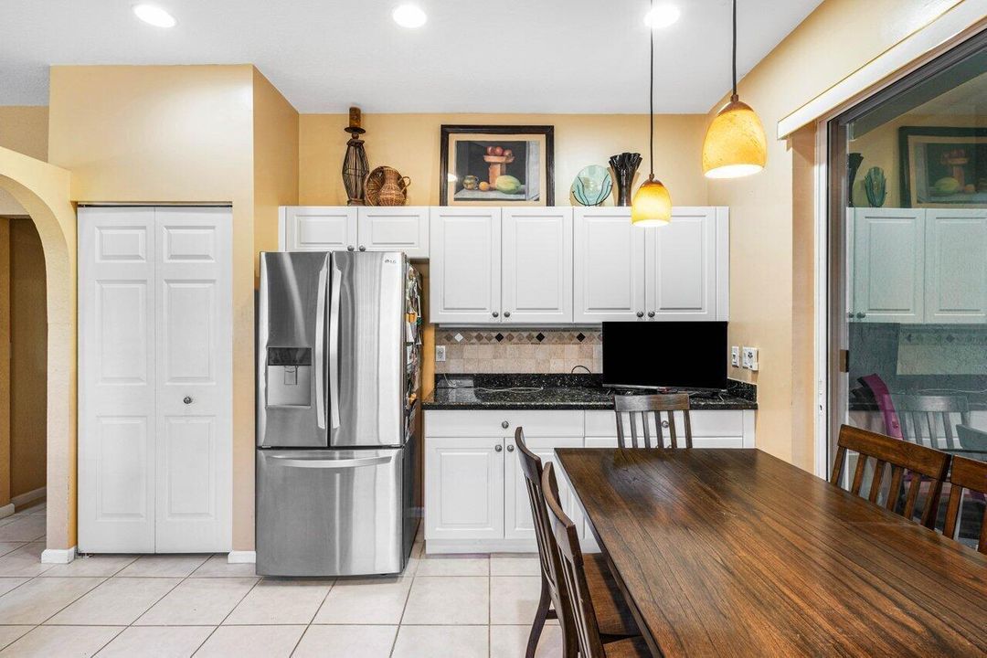 014-8192BrindisiLane-BoyntonBeach-FL-334