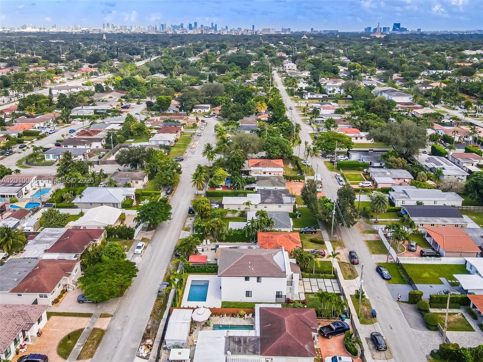 Active With Contract: $1,545,000 (4 beds, 3 baths, 2446 Square Feet)