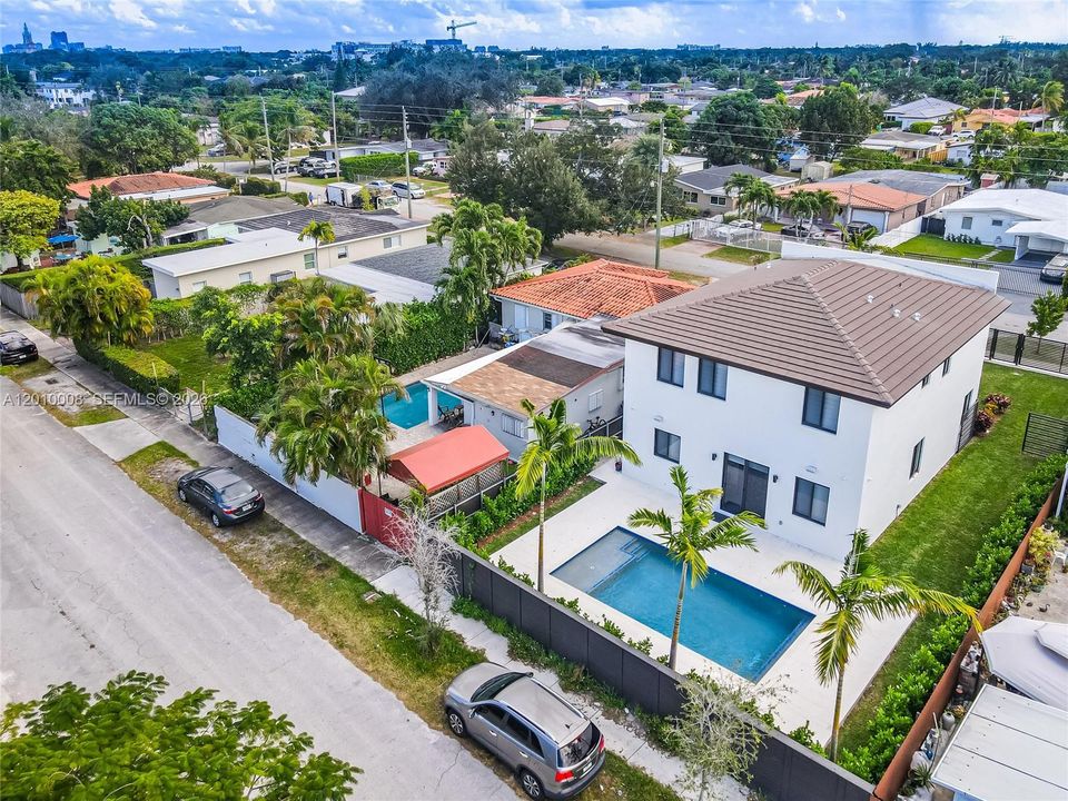 Active With Contract: $1,545,000 (4 beds, 3 baths, 2446 Square Feet)