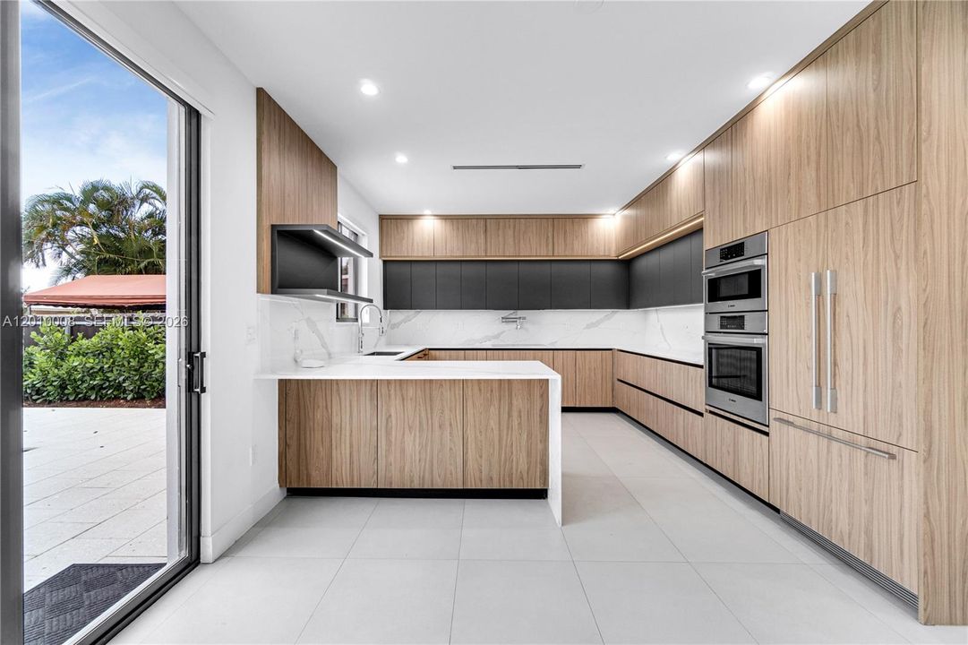 Active With Contract: $1,545,000 (4 beds, 3 baths, 2446 Square Feet)