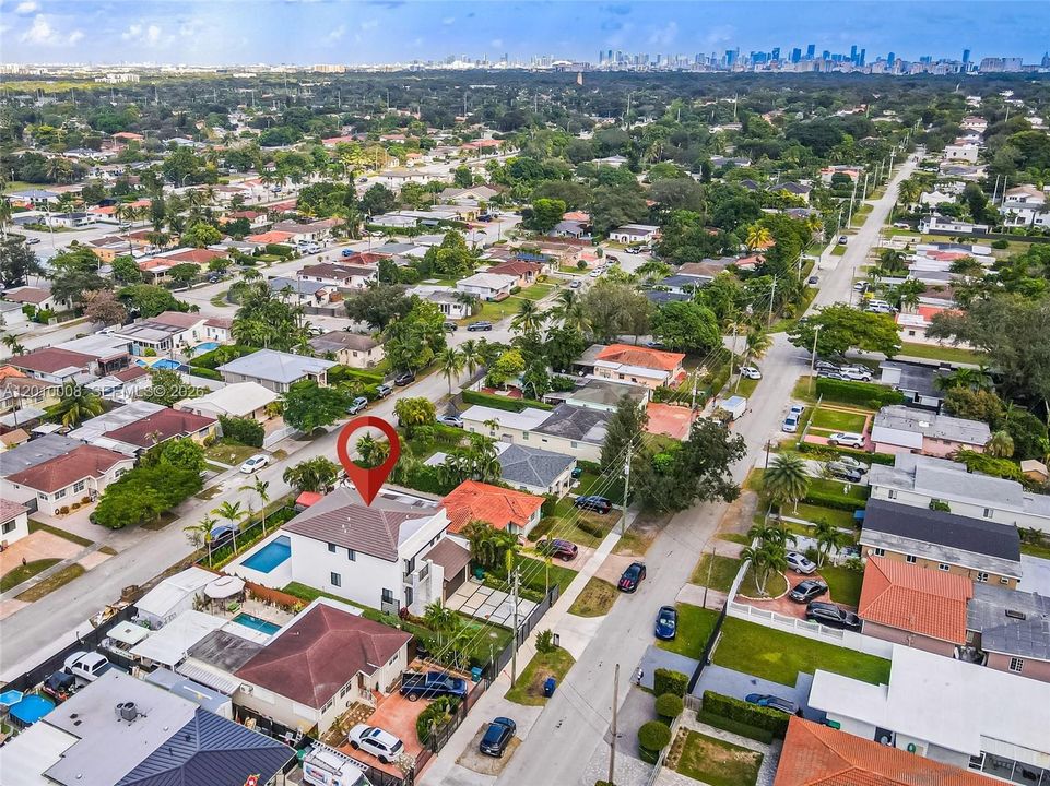 Active With Contract: $1,545,000 (4 beds, 3 baths, 2446 Square Feet)