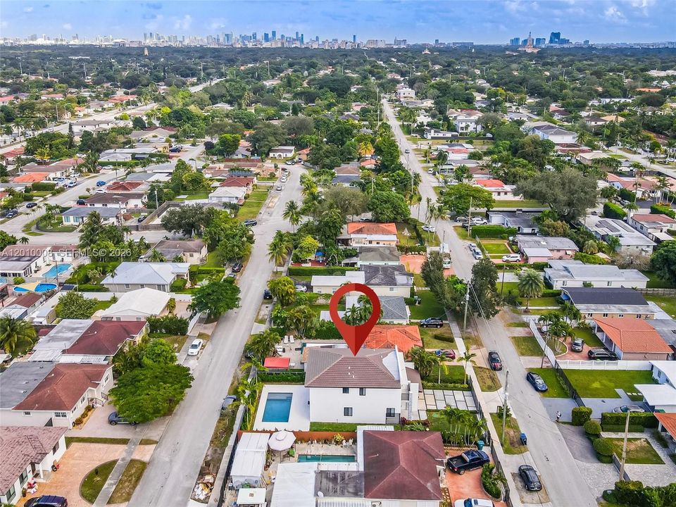 Active With Contract: $1,545,000 (4 beds, 3 baths, 2446 Square Feet)