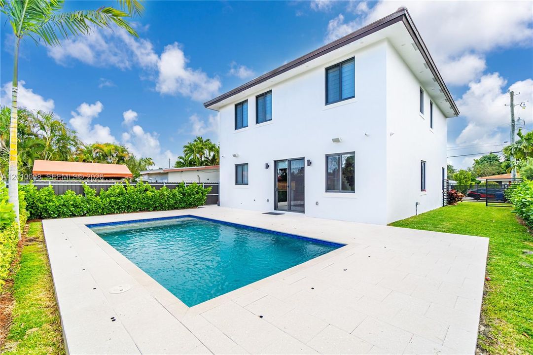 Active With Contract: $1,545,000 (4 beds, 3 baths, 2446 Square Feet)