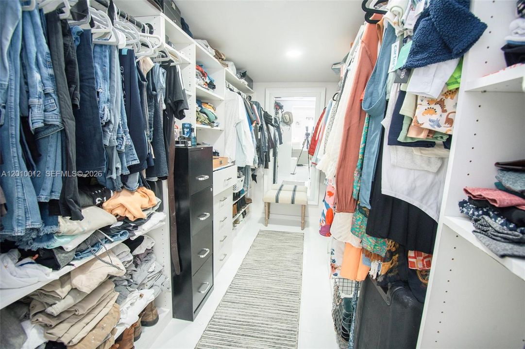 Activo con contrato: $450,000 (2 camas, 2 baños, 1104 Pies cuadrados)