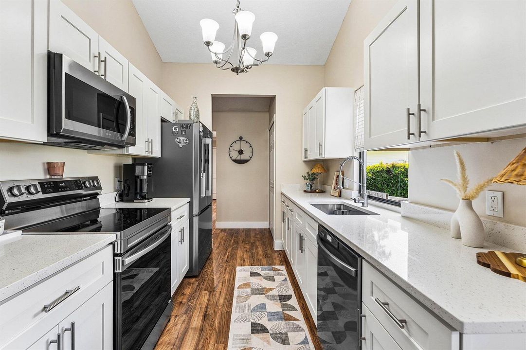 008-12800SoutheastLaurelValleyLane-HobeS