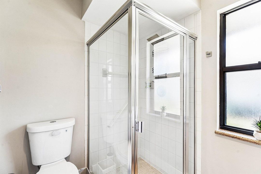019-12800SoutheastLaurelValleyLane-HobeS