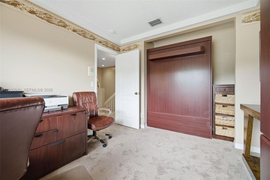 Active With Contract: $469,000 (2 beds, 2 baths, 1313 Square Feet)