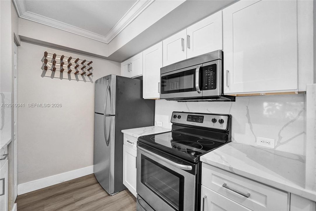 Activo con contrato: $1,950 (1 camas, 1 baños, 742 Pies cuadrados)