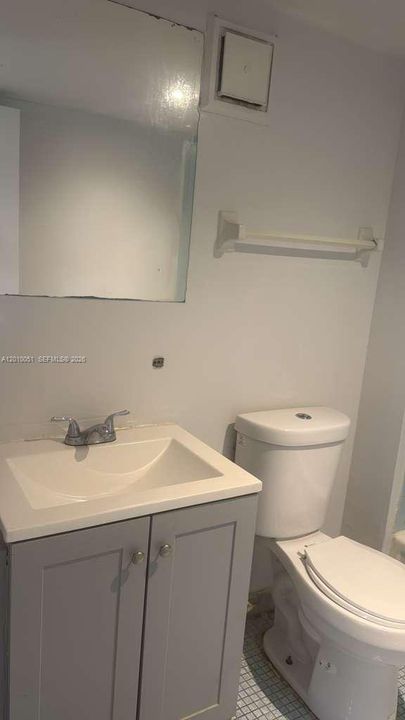 For Sale: $140,000 (2 beds, 2 baths, 949 Square Feet)