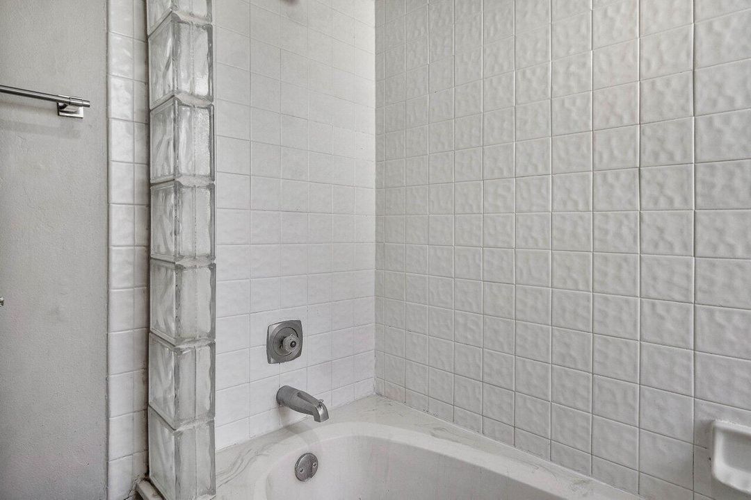 021-13135ChadwickCourt-12-Wellington-FL-