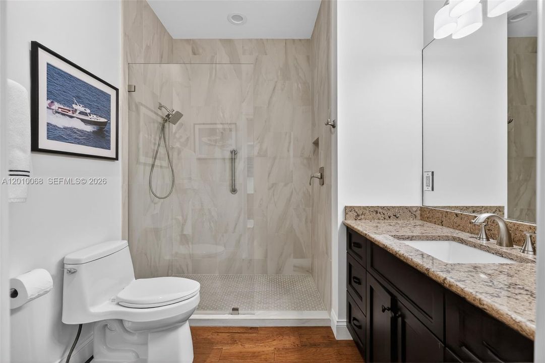 For Sale: $5,750,000 (3 beds, 3 baths, 2536 Square Feet)