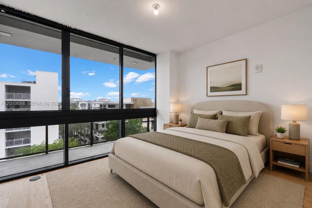 For Sale: $2,999,000 (3 beds, 3 baths, 2918 Square Feet)