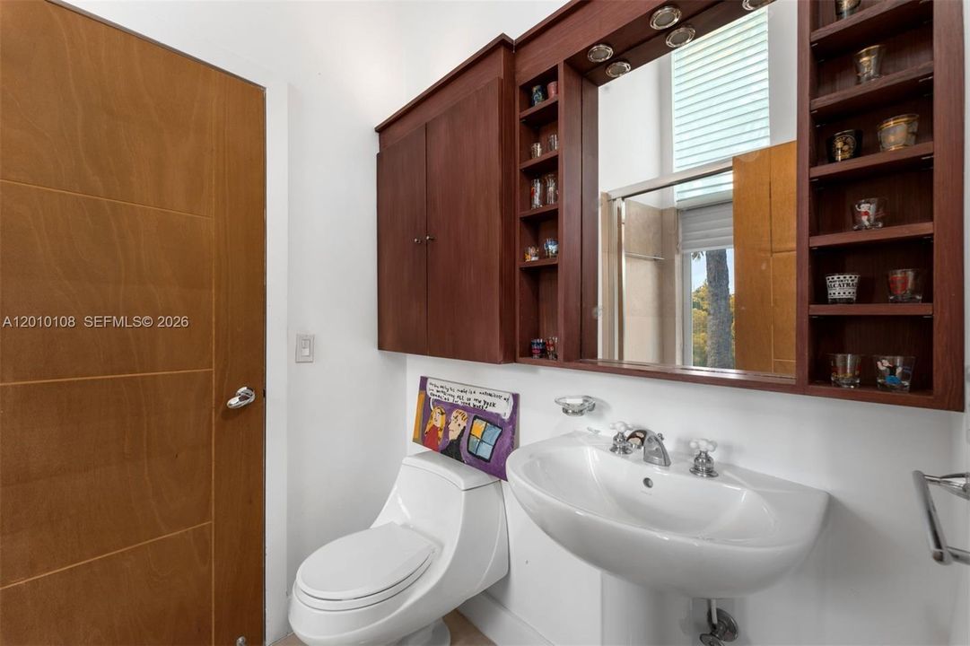 For Sale: $5,478,000 (4 beds, 3 baths, 3549 Square Feet)