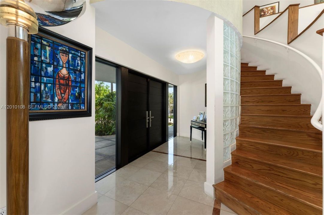 For Sale: $5,478,000 (4 beds, 3 baths, 3549 Square Feet)