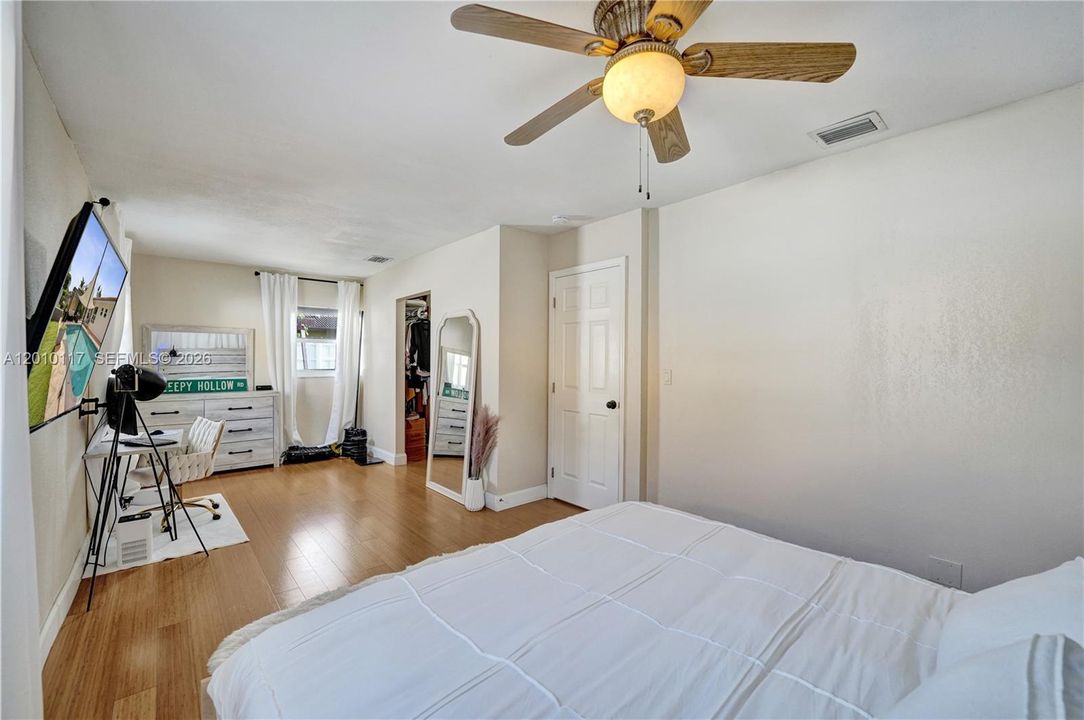Activo con contrato: $568,000 (3 camas, 2 baños, 1508 Pies cuadrados)