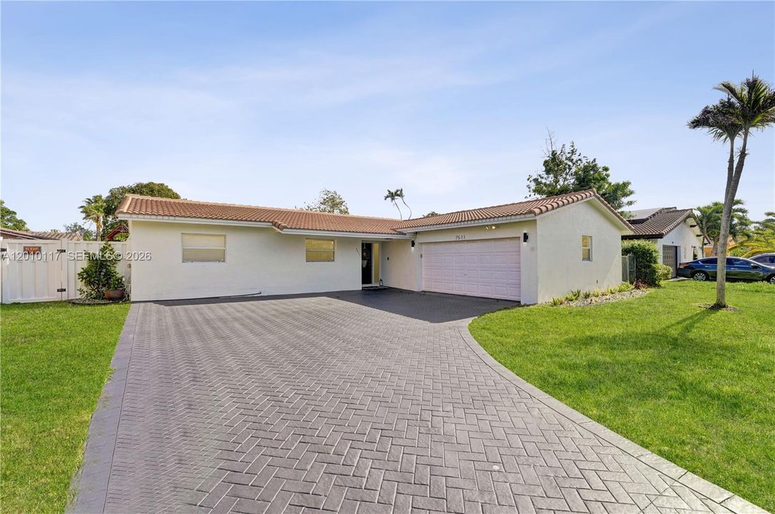 Activo con contrato: $568,000 (3 camas, 2 baños, 1508 Pies cuadrados)