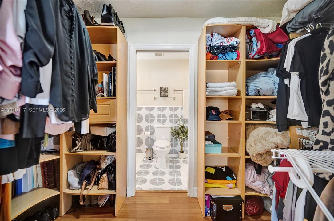 Activo con contrato: $568,000 (3 camas, 2 baños, 1508 Pies cuadrados)