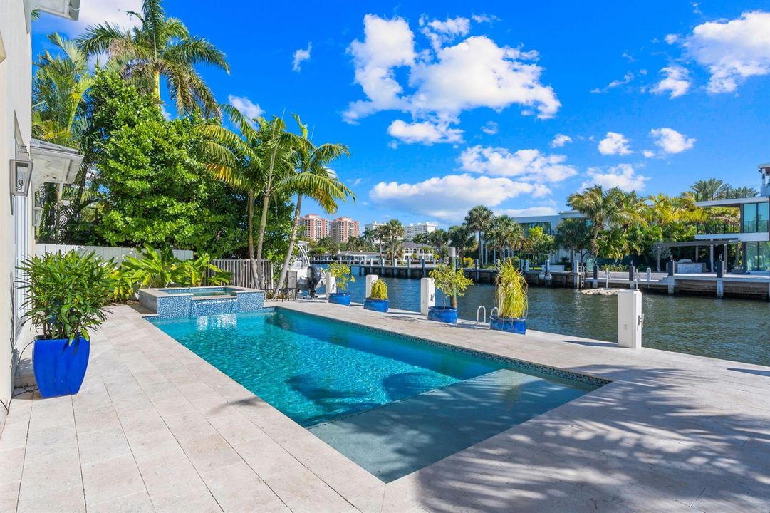 126-web-or-mls-2870 NE 24th Pl Fort Laud