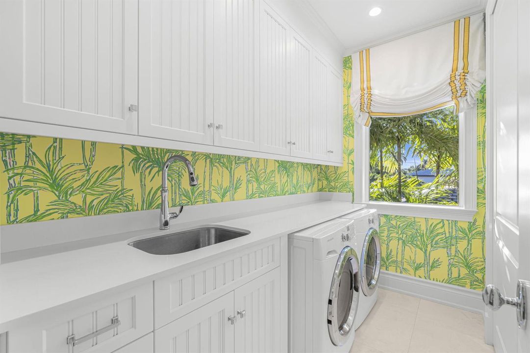 37-web-or-mls-50-print-2870 NE 24th Pl F
