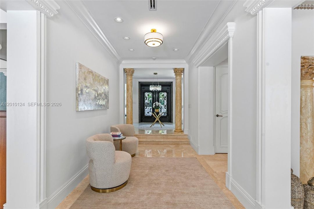 For Sale: $8,995,000 (6 beds, 6 baths, 8226 Square Feet)