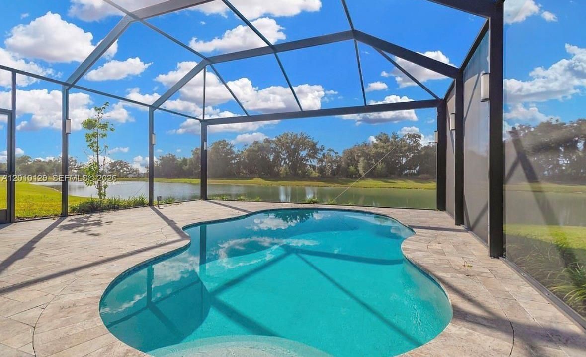 For Sale: $663,000 (4 beds, 3 baths, 2736 Square Feet)