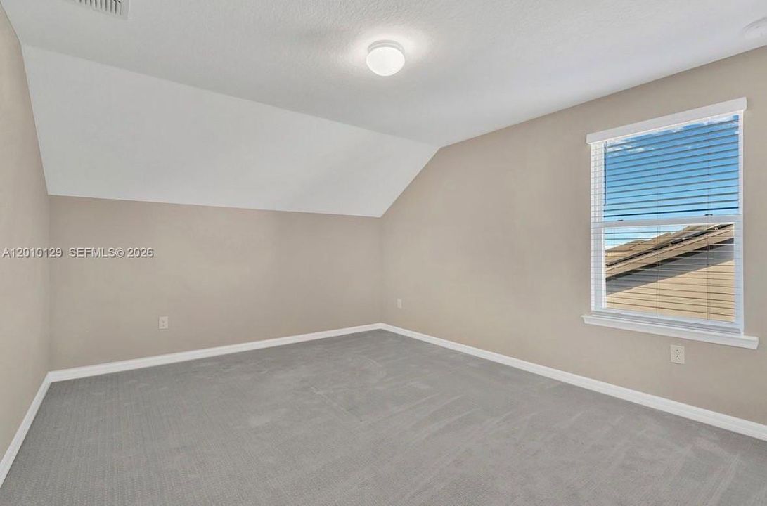 For Sale: $663,000 (4 beds, 3 baths, 2736 Square Feet)