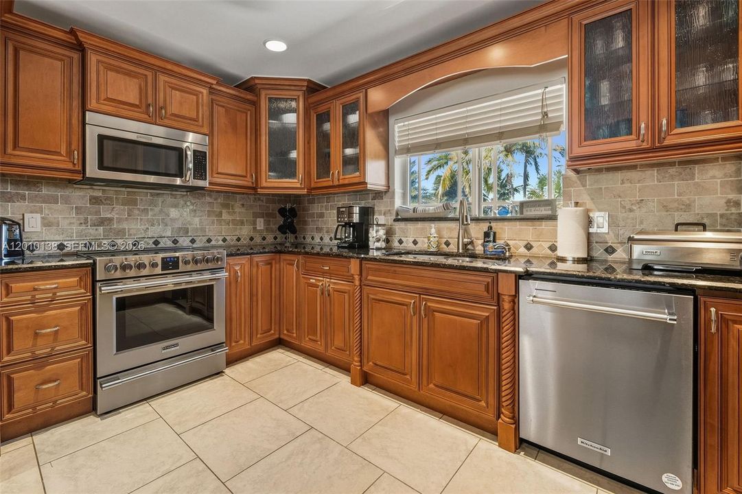 For Sale: $3,999,999 (4 beds, 4 baths, 0 Square Feet)