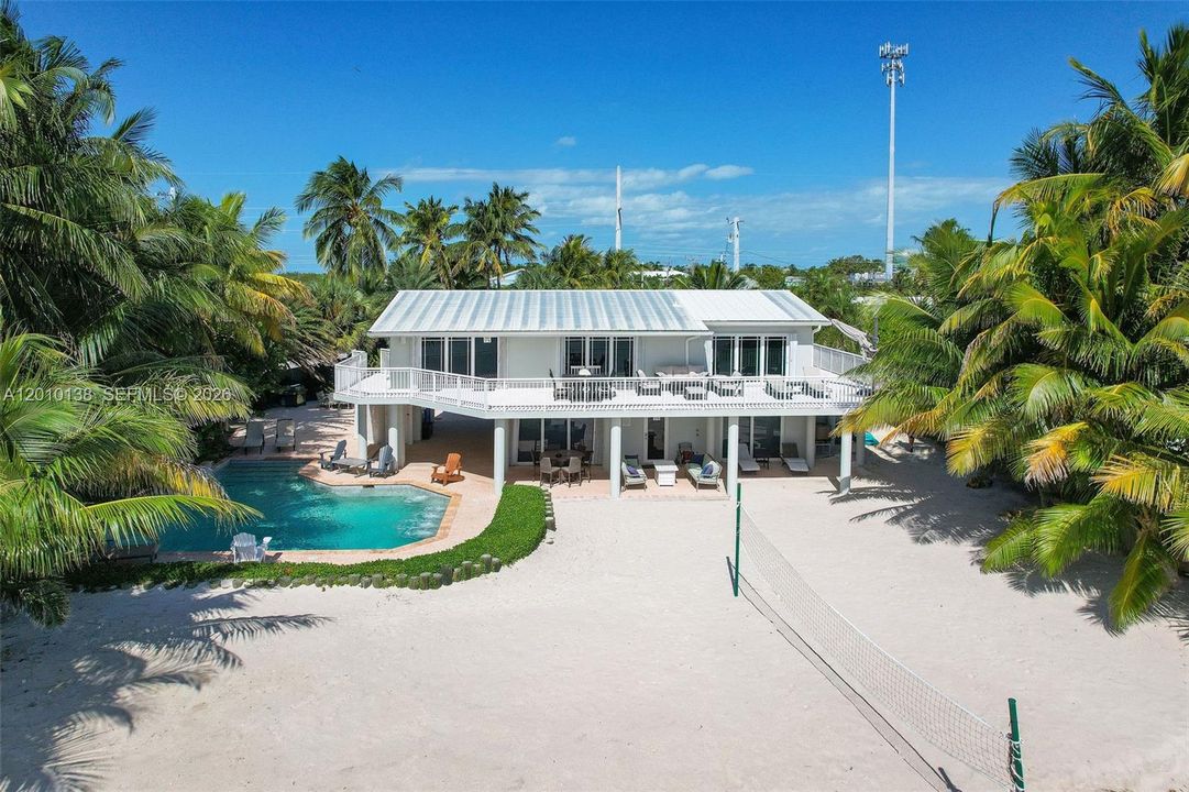 For Sale: $3,999,999 (4 beds, 4 baths, 0 Square Feet)