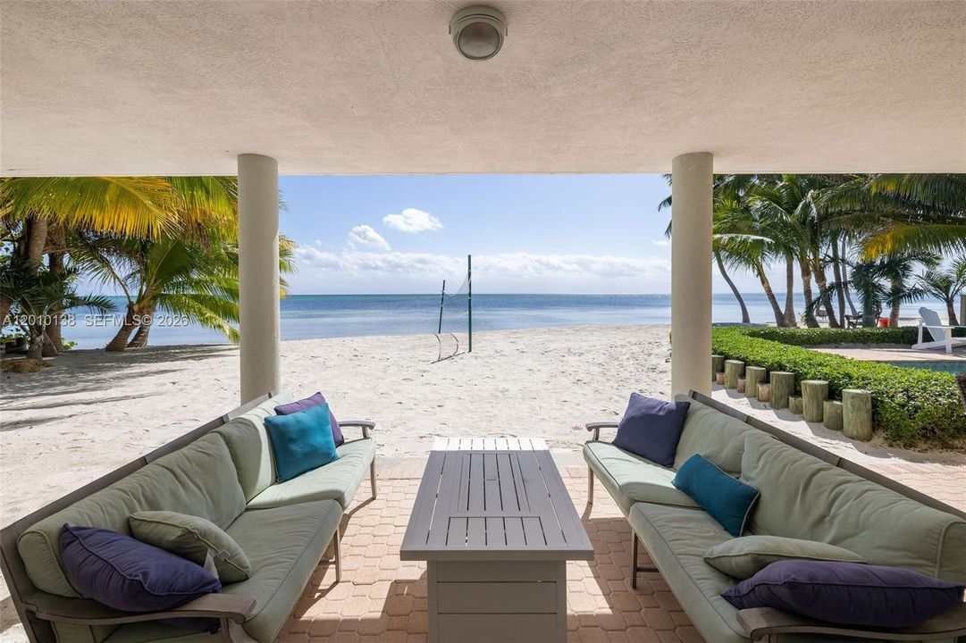 For Sale: $3,999,999 (4 beds, 4 baths, 0 Square Feet)