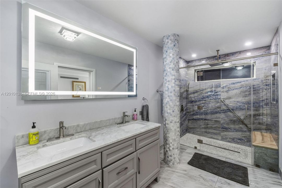 For Sale: $3,999,999 (4 beds, 4 baths, 0 Square Feet)