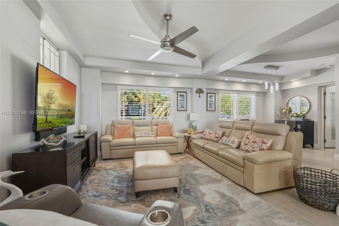 For Sale: $3,999,999 (4 beds, 4 baths, 0 Square Feet)
