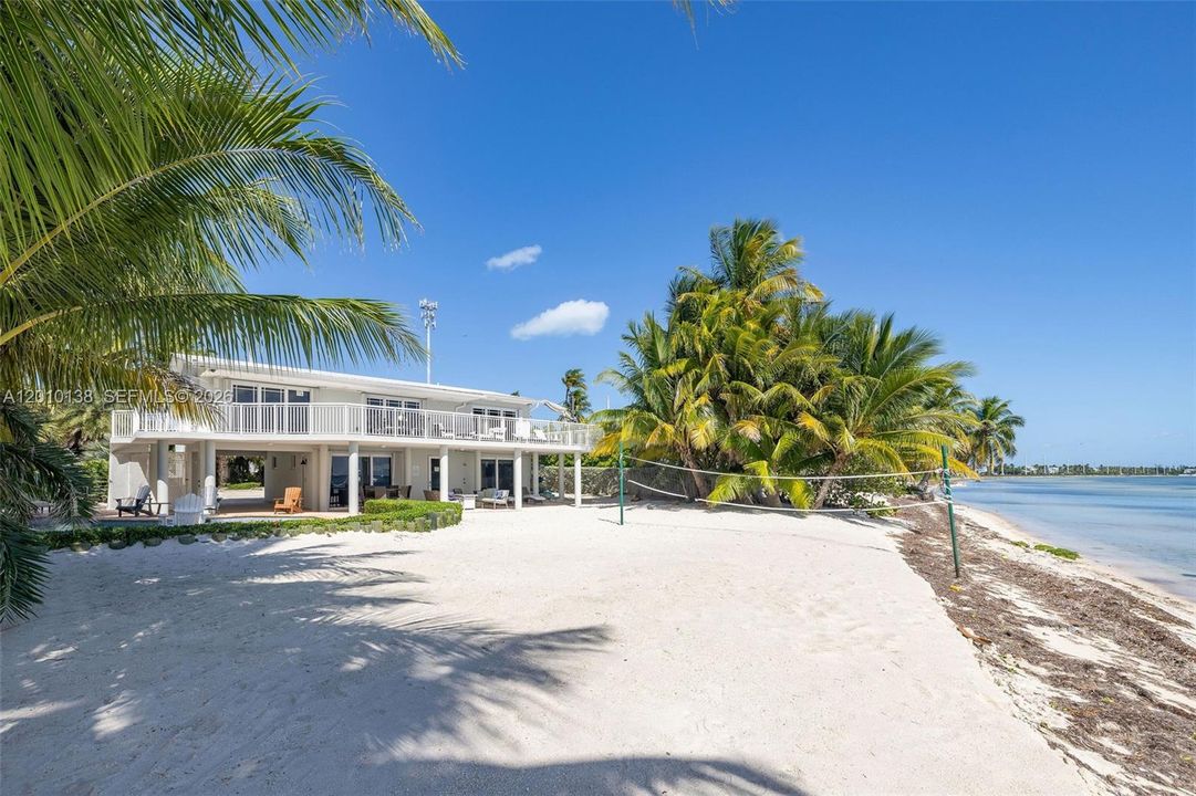 For Sale: $3,999,999 (4 beds, 4 baths, 0 Square Feet)