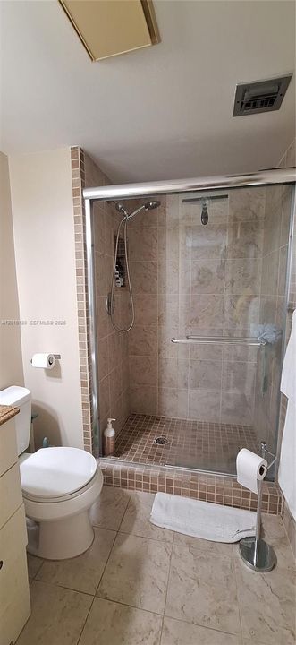 For Sale: $168,500 (2 beds, 2 baths, 960 Square Feet)