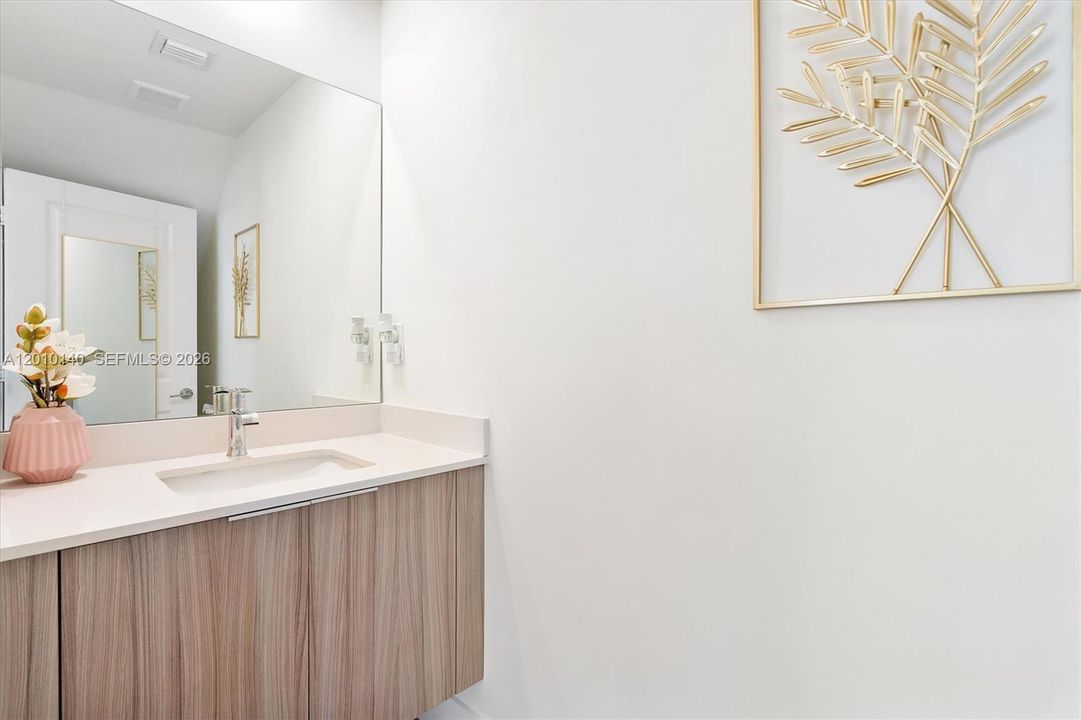 Active With Contract: $889,000 (3 beds, 2 baths, 1866 Square Feet)