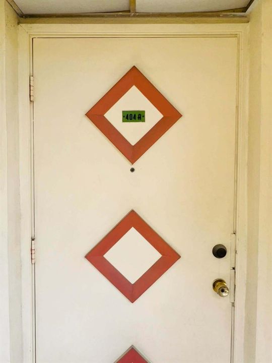 215 SE 3rd Av-10