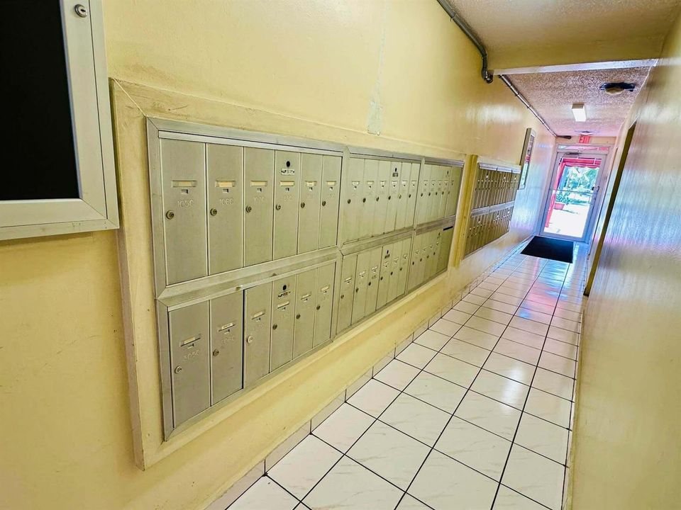 215 SE 3rd Av-12