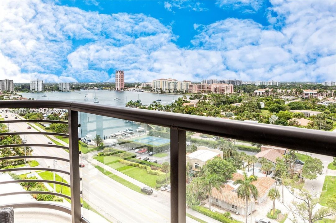 For Rent: $17,500 (2 beds, 2 baths, 1670 Square Feet)
