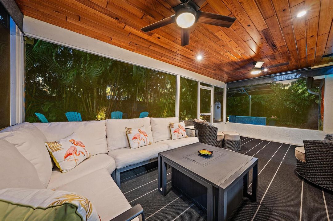 Screened In Patio