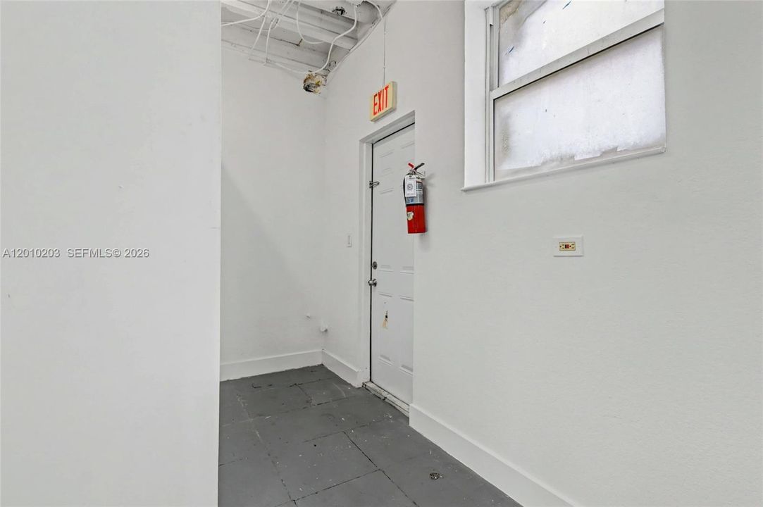 Active With Contract: $3,250 (0 beds, 0 baths, 0 Square Feet)