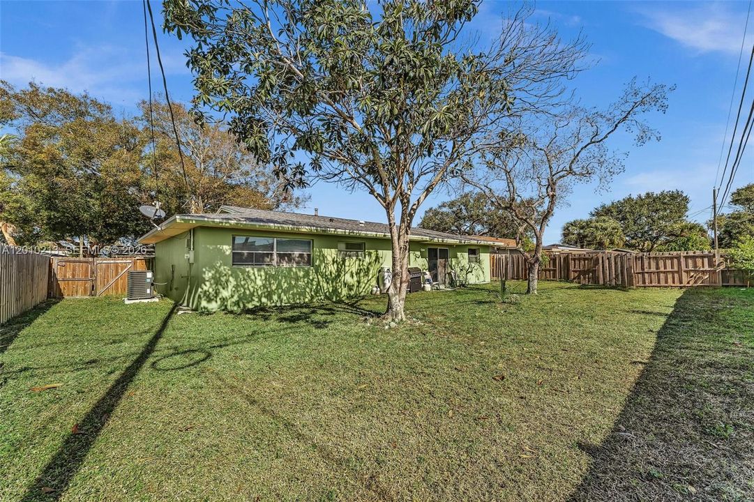 For Sale: $350,000 (3 beds, 2 baths, 0 Square Feet)