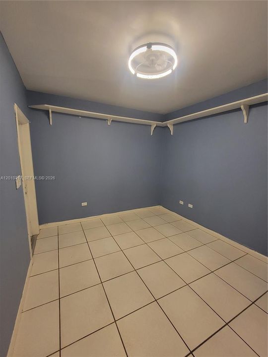 Недавно арендовано: $1,900 (2 спален, 1 ванн, 0 Квадратных фут)