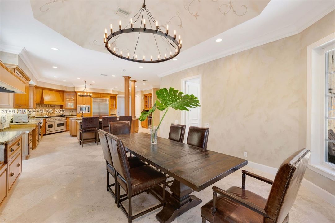 For Rent: $22,000 (5 beds, 5 baths, 5756 Square Feet)