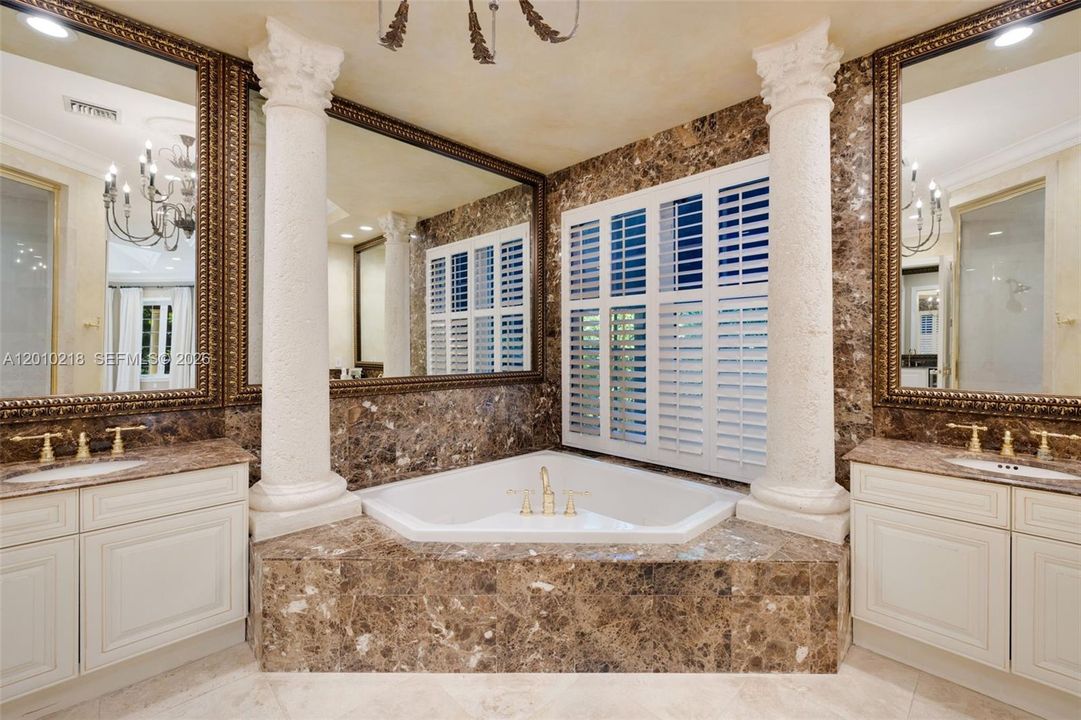 For Rent: $22,000 (5 beds, 5 baths, 5756 Square Feet)