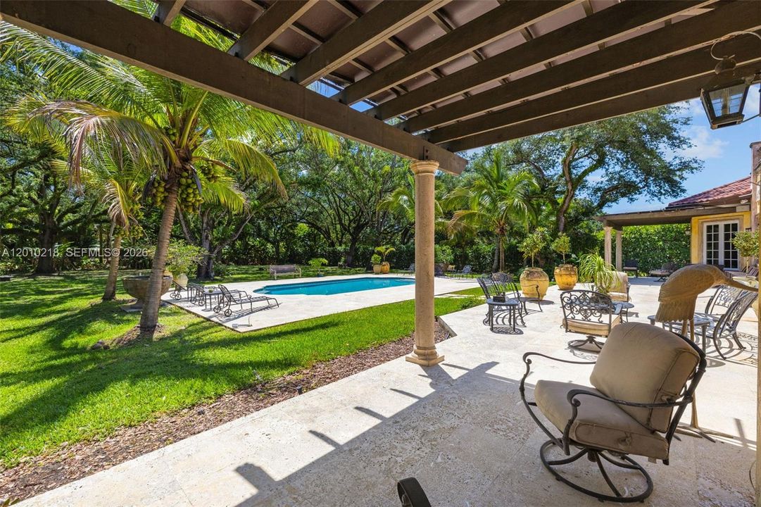 For Rent: $22,000 (5 beds, 5 baths, 5756 Square Feet)