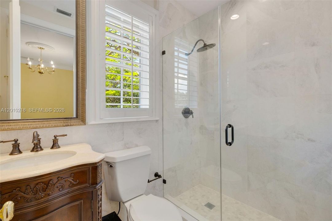 For Rent: $22,000 (5 beds, 5 baths, 5756 Square Feet)